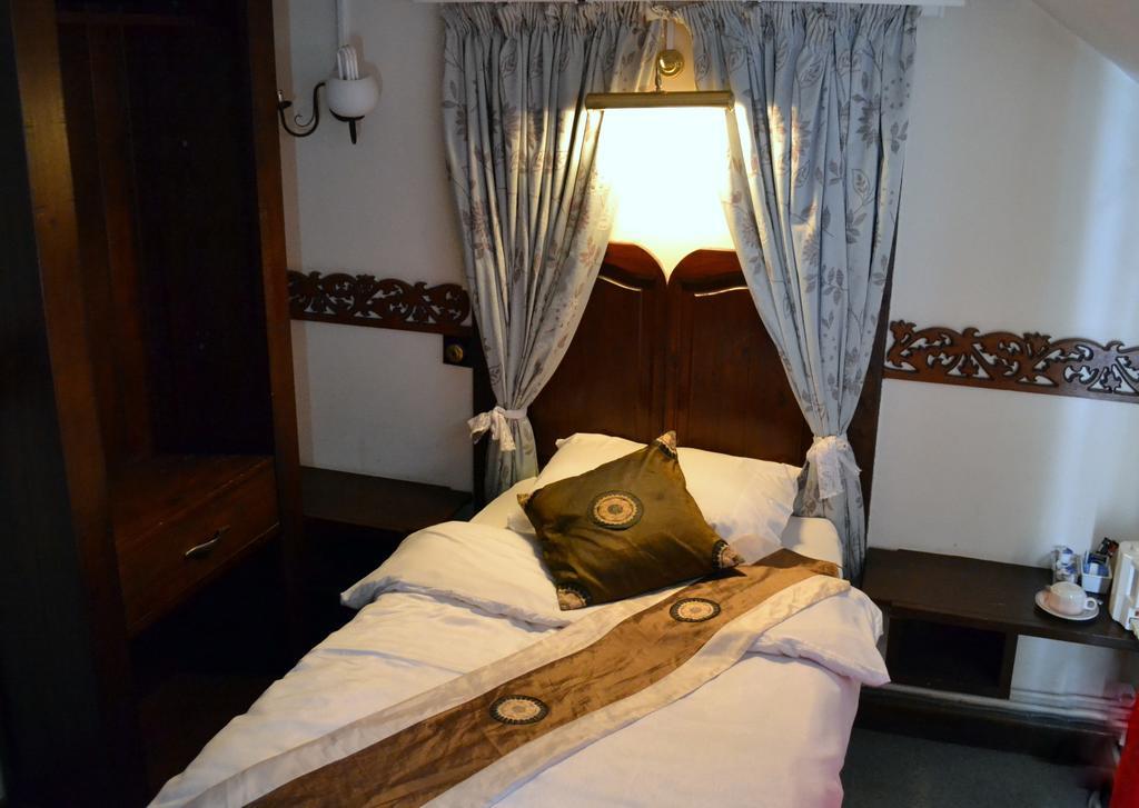 Ely Guest House Szoba fotó