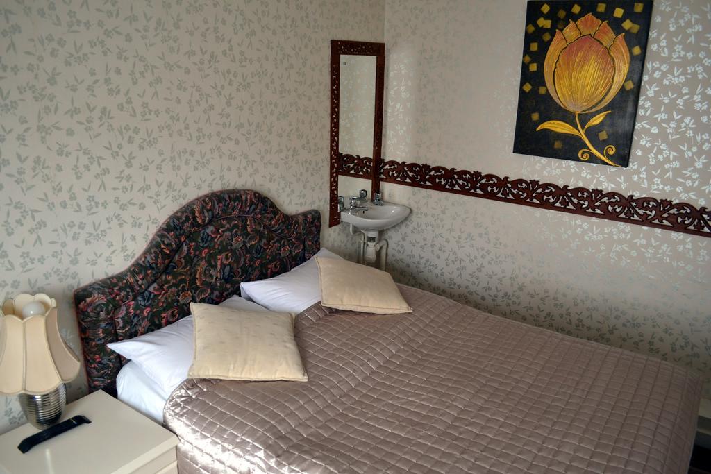 Ely Guest House Szoba fotó